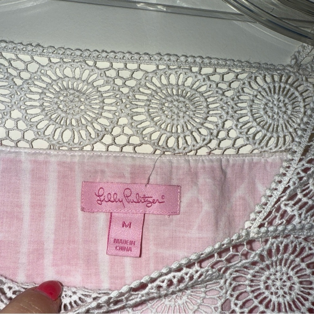 Lilly Pulitzer Geometric Pink and Cream Mini Dress m 10 lace crochet - Picture 3 of 7